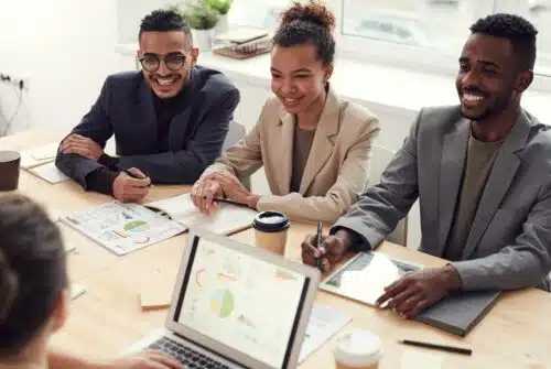 Les compétences indispensables pour exceller dans le monde des affaires
