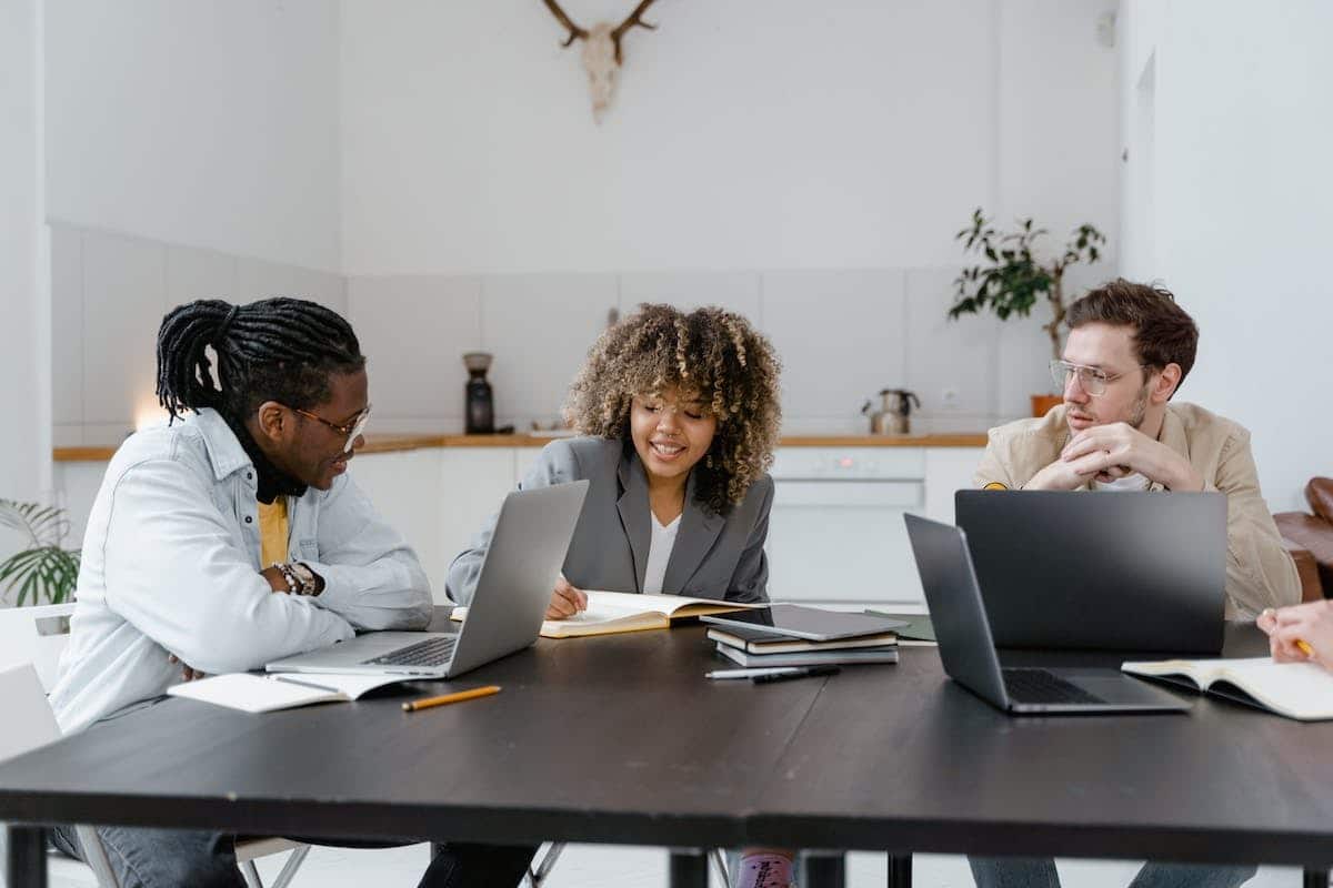 Développer votre communication interpersonnelle grâce à des formations spécialisées